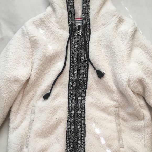 Crazy Fuzzy Jacket with black design! - Picture 2 of 6